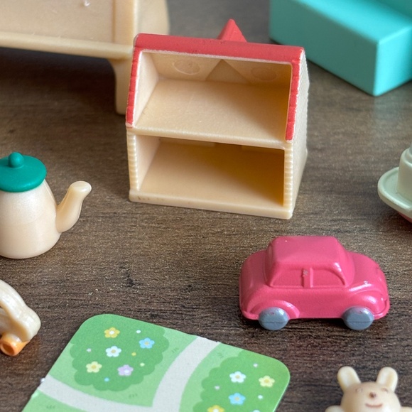 CALICO CRITTER Sylvanian Families Toy Shop Store Replacement Parts ACESSORIES - Picture 8 of 8